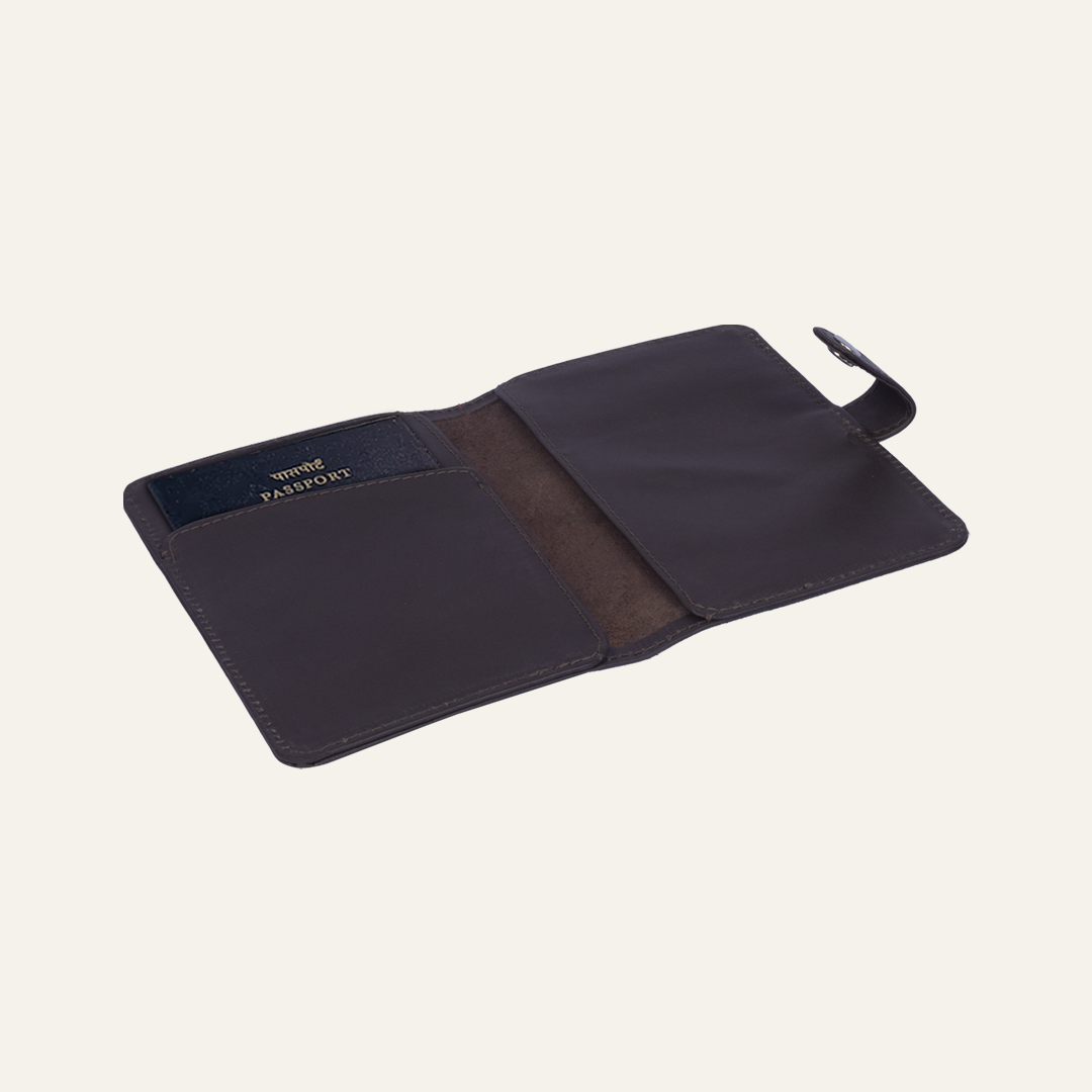 Echo Passport Holder - Press Lock Closure